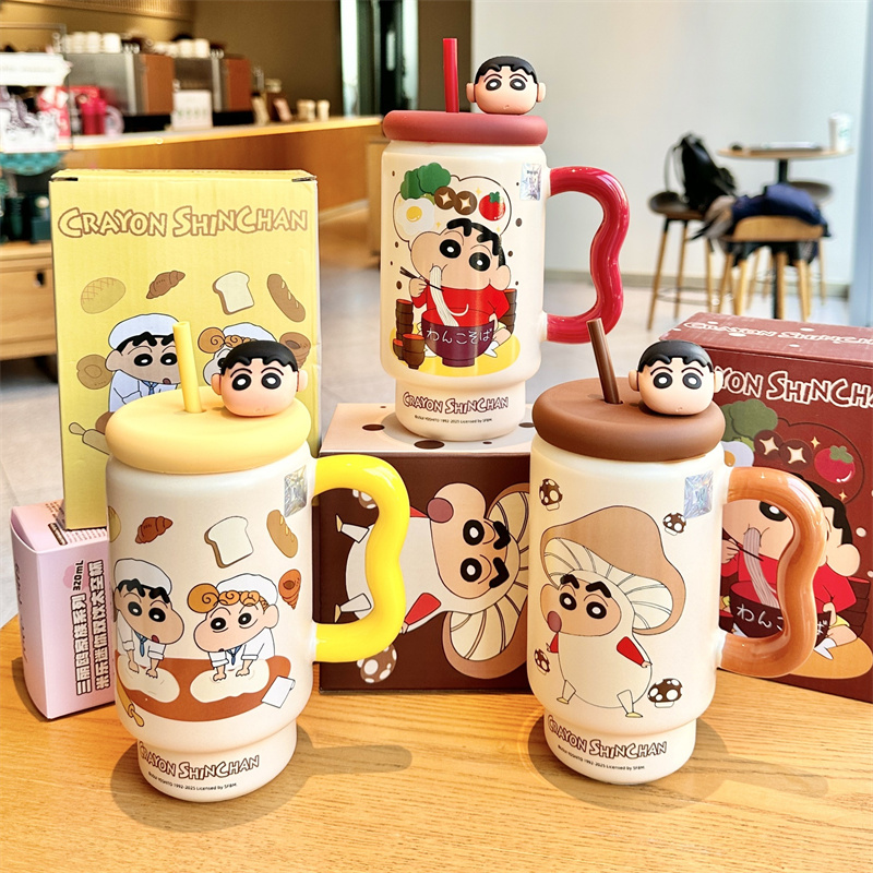 X&W 크레용신짱 세라믹 물컵 600ml 만화 캐릭터  - Training Cup Straw 리뷰 및 가격